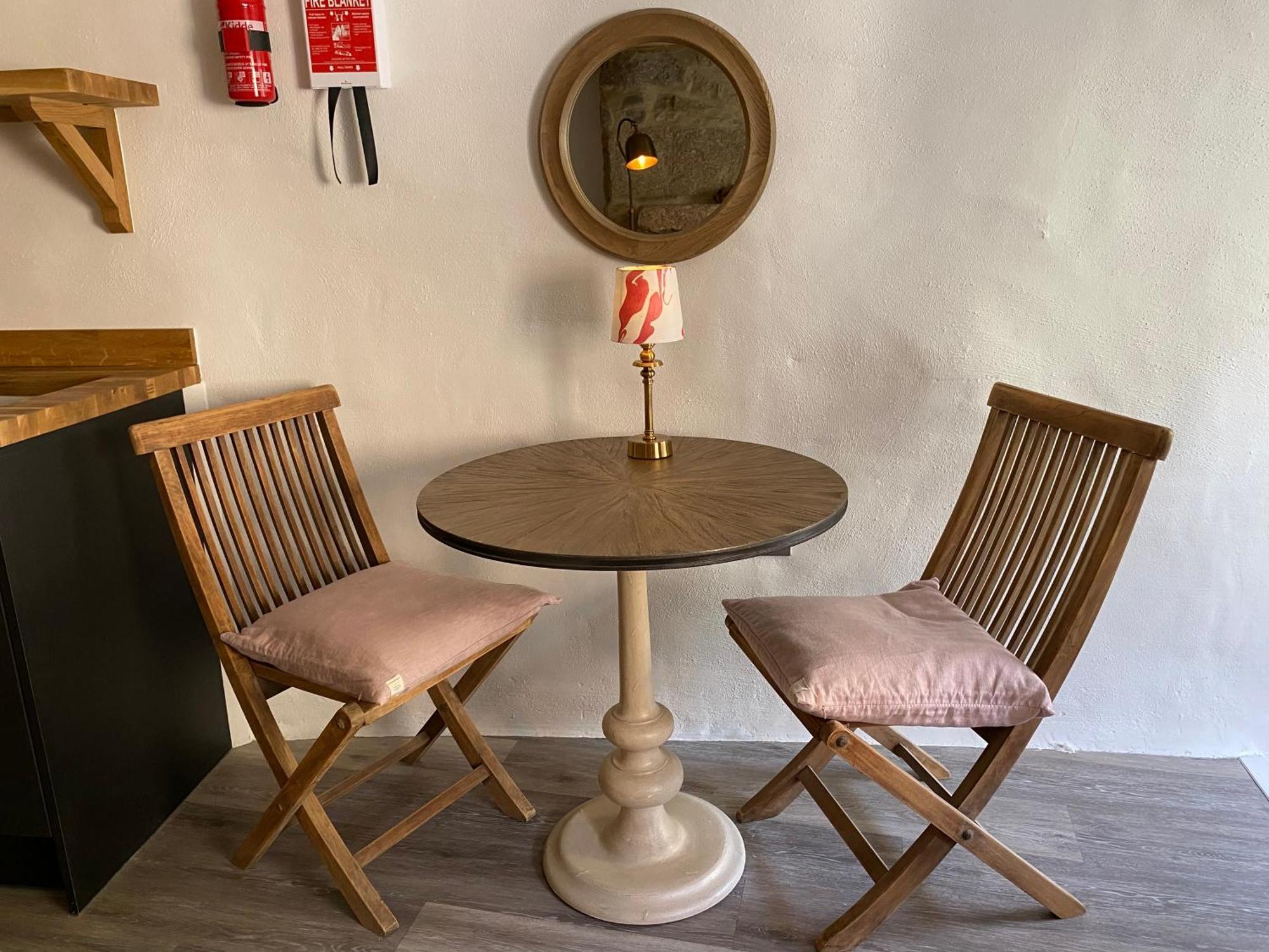 The Old Gallery - Charming Coastal Escape For Two ماوسهول المظهر الخارجي الصورة